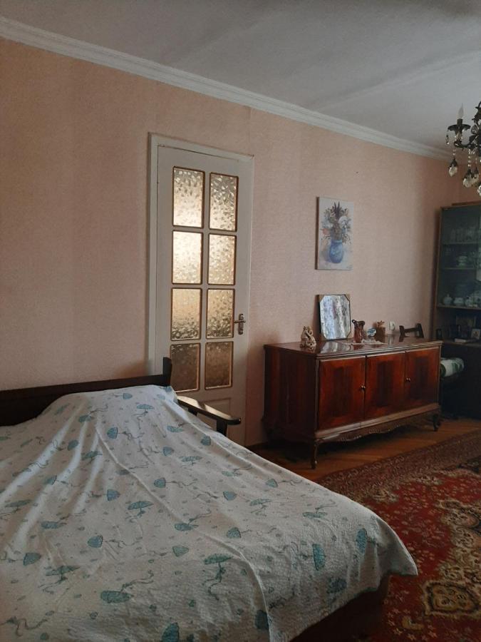 Hotel In Chiatura Buitenkant foto
